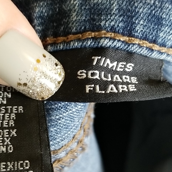 DKNY Jeans Times Square Flare Sz 11 - Picture 5 of 10